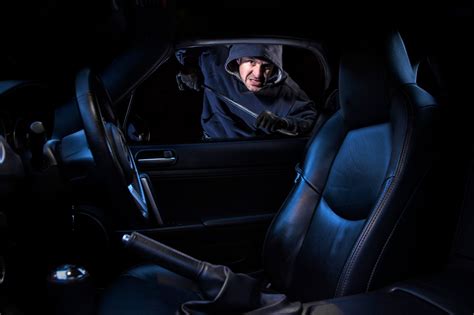 car thief returns to scold mom|car theft in backseat.